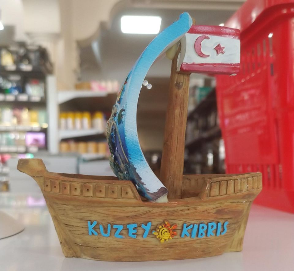 Kıbrıs Hediyelik Seramik Gemi Büyük