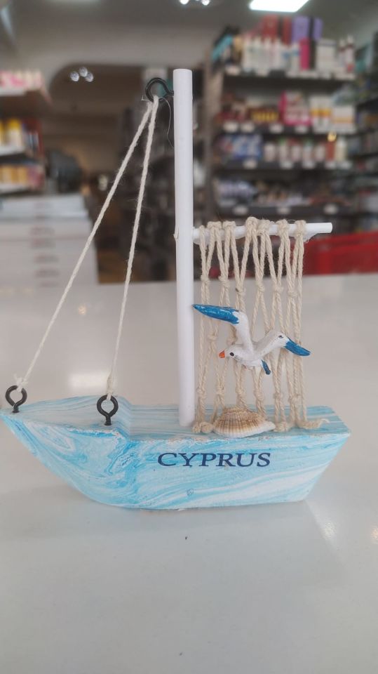Kıbrıslı Hediyelik Mini Gemi Biblo