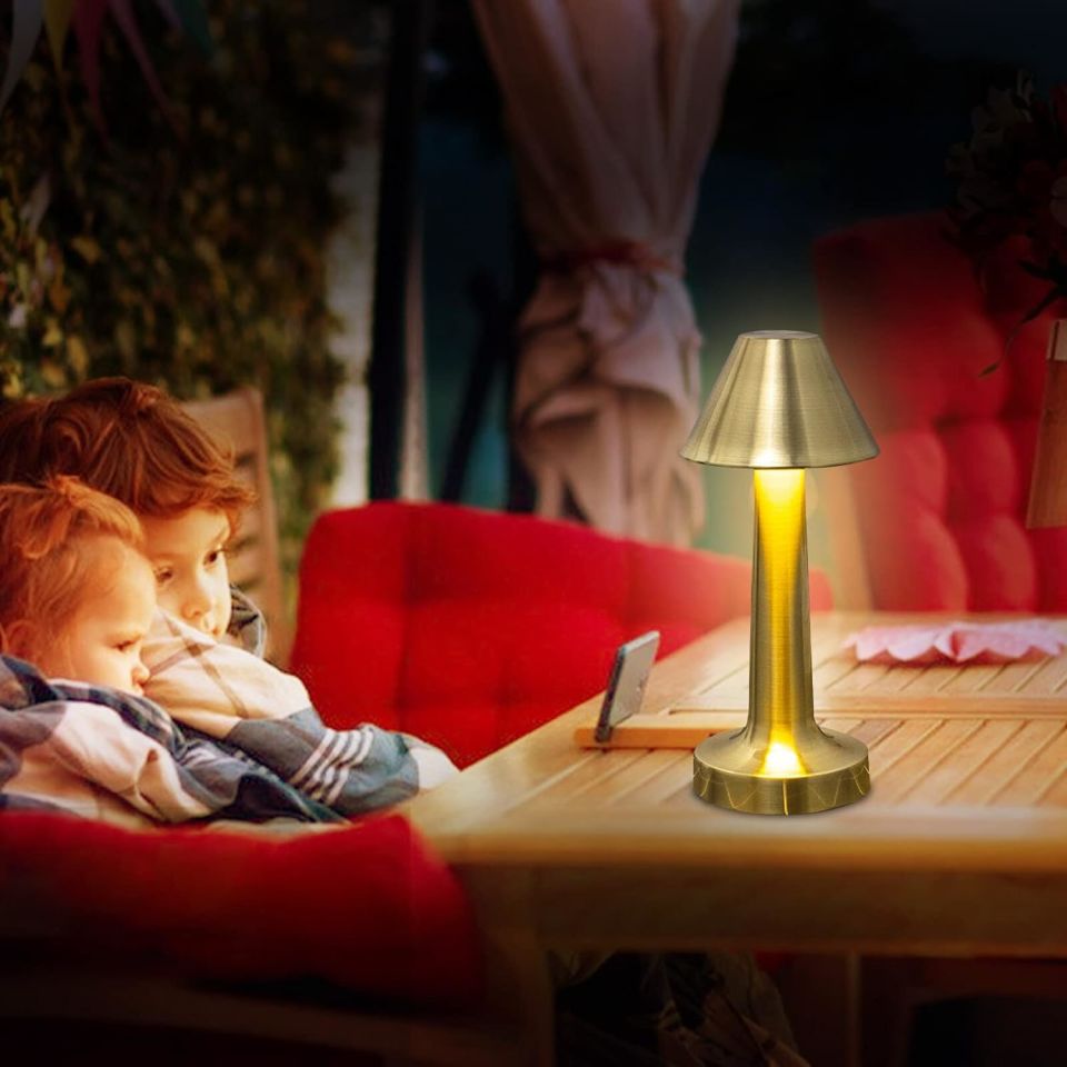 Krd Home Ledli Masa Lambası