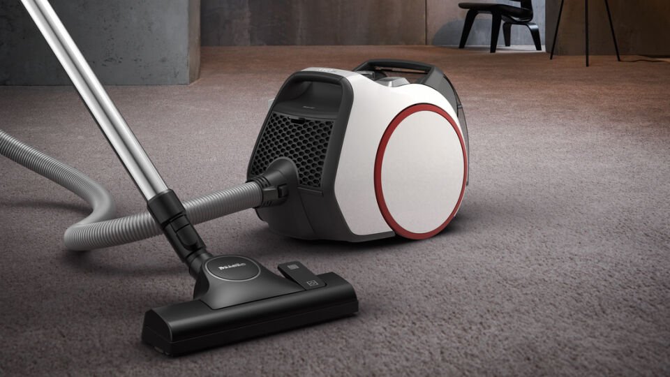 MILA Vacuum Cleaner Bagless