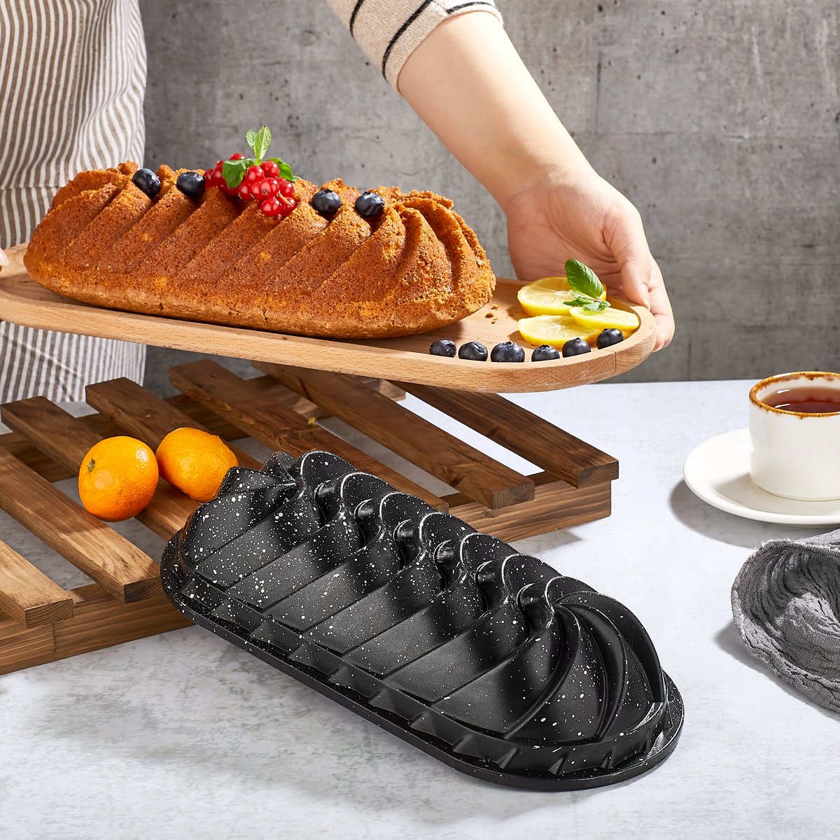 Ebru Granit Döküm Kek Kalıbı 33CM