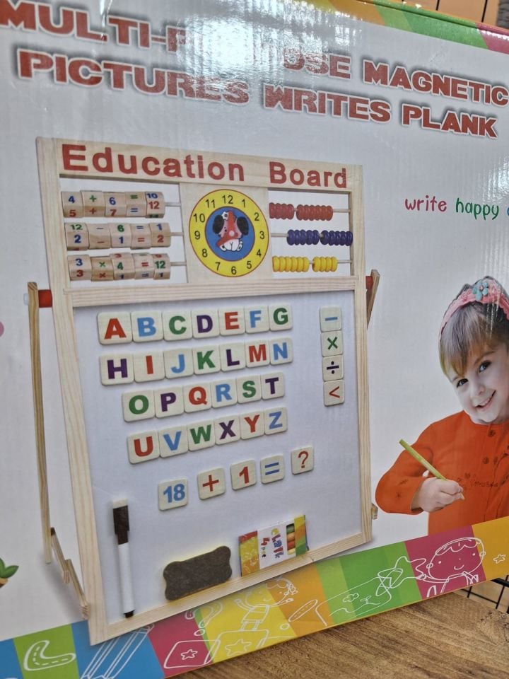 Eğitici ve  Kara Yazı Tahtası