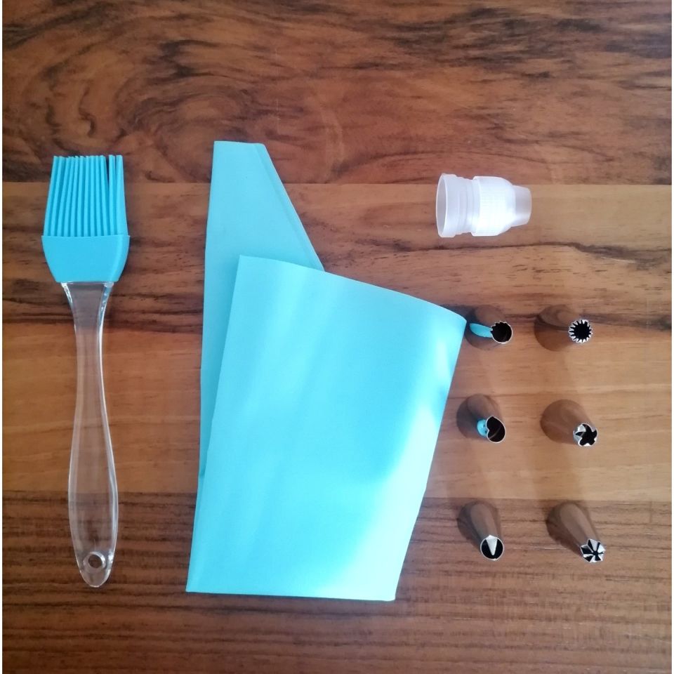 Ivory Metal Uçlu Krema Sıkma Torbası Pasta ve Makaron Hazırlama Seti 9 Parça