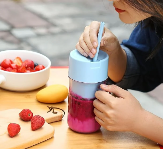 Mini Taşınabilir Seyahat Şarjlı Meyve Sıkacağı Blender LL-898