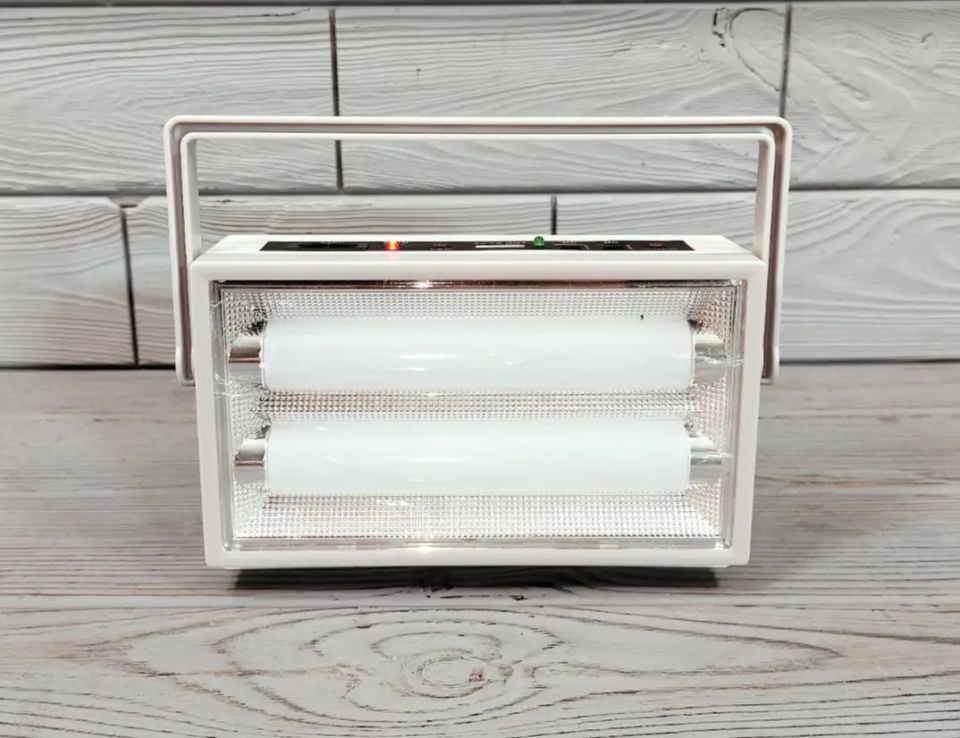 Solar LED Şarj Edilebilir Işık YW-7728 Solar Sistem Lambası