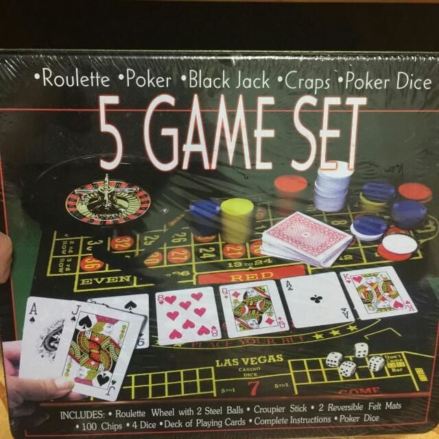 BNIB BNIP 5 Game Set Board Game *Roulette* *Poker* *Black Jack* *Craps* *Poker Dice*